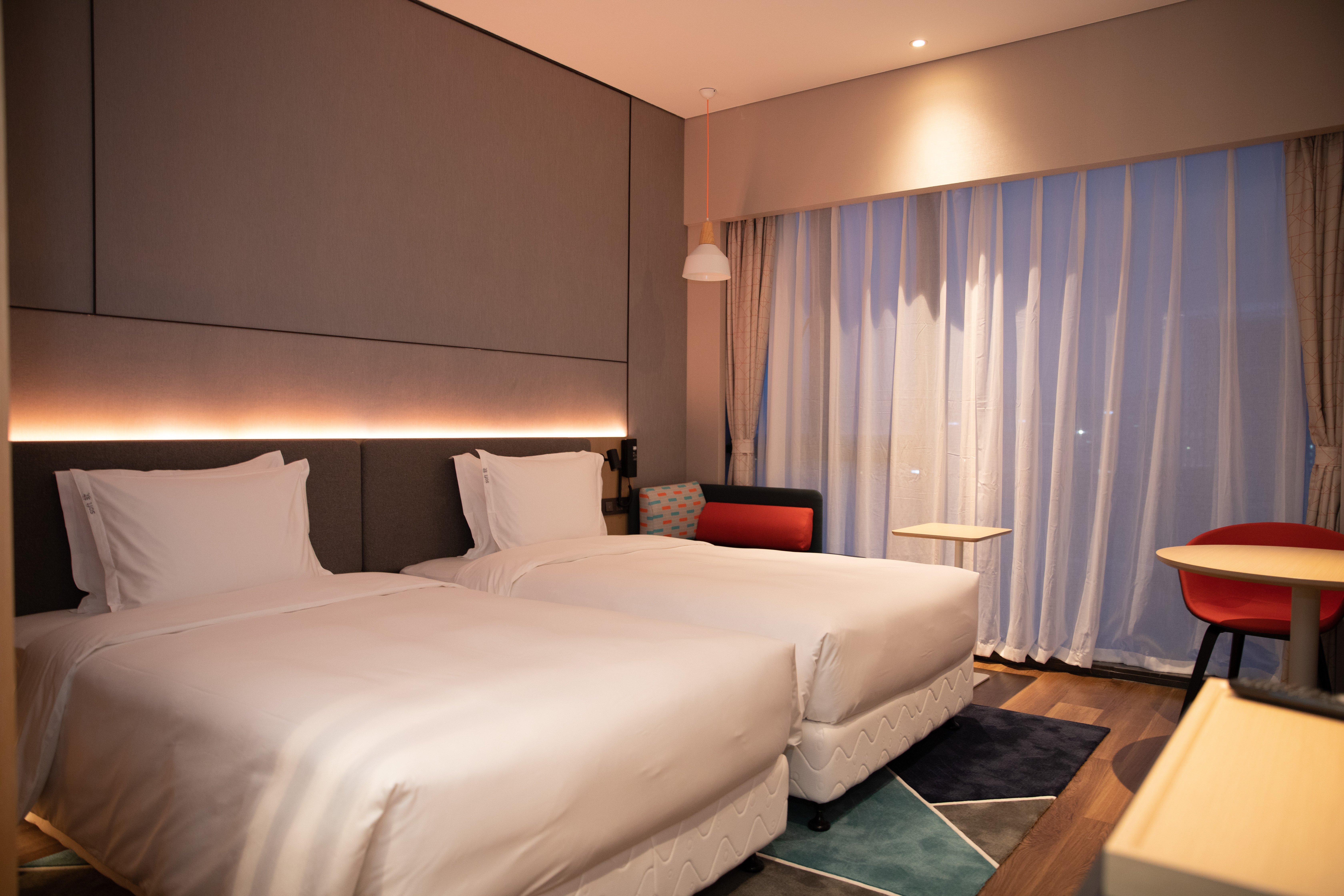 Holiday Inn Express Shenzhen Longhua By Ihg Eksteriør bilde