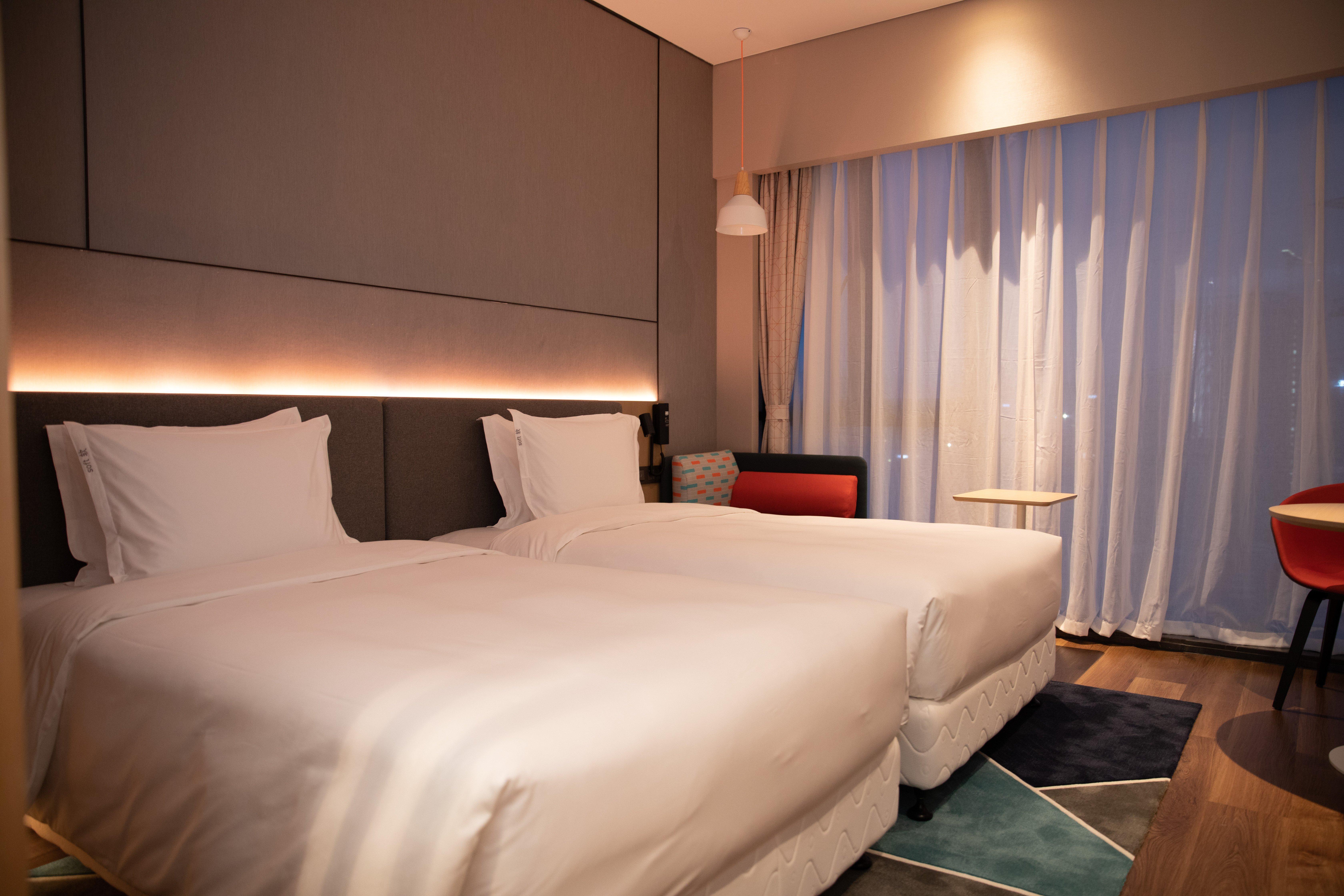 Holiday Inn Express Shenzhen Longhua By Ihg Eksteriør bilde